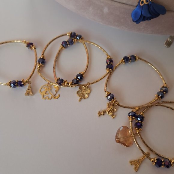 BRACELETS AND EARRINGS - Picture 3 of 4